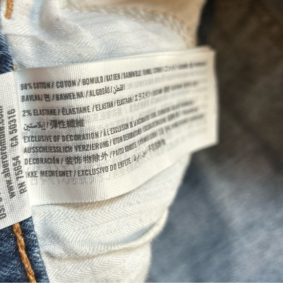 Hollister Women's Blue Denim Shorts - Picture 6 of 6